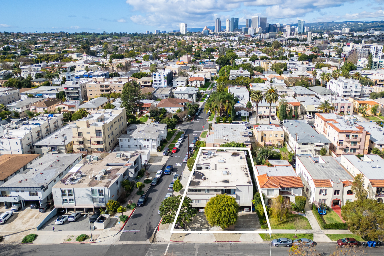 8635 Cashio St aerial