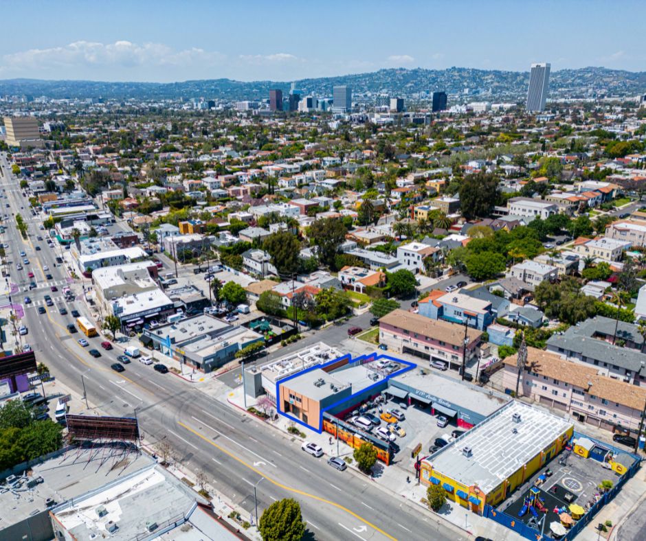 22 5369 West Pico Boulevard drone photo
