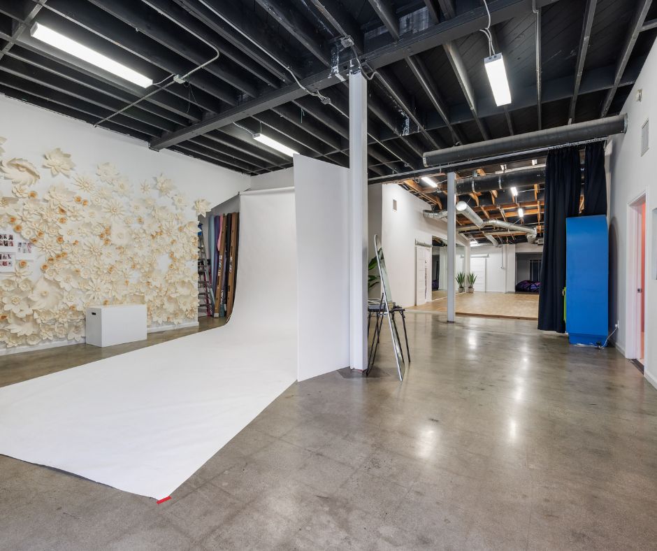 4 5369 West Pico Boulevard lower unit