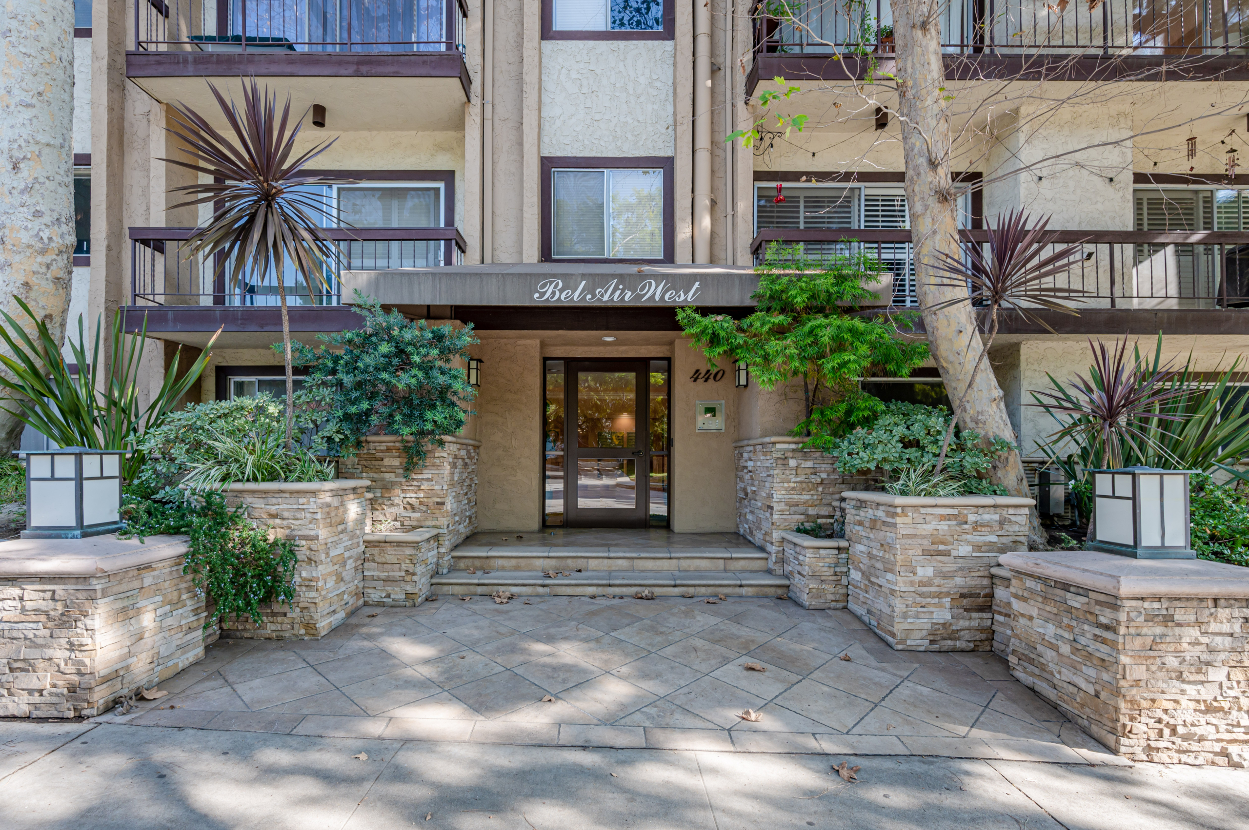 Exterior of of 440 Veteran Ave #307 Westwood