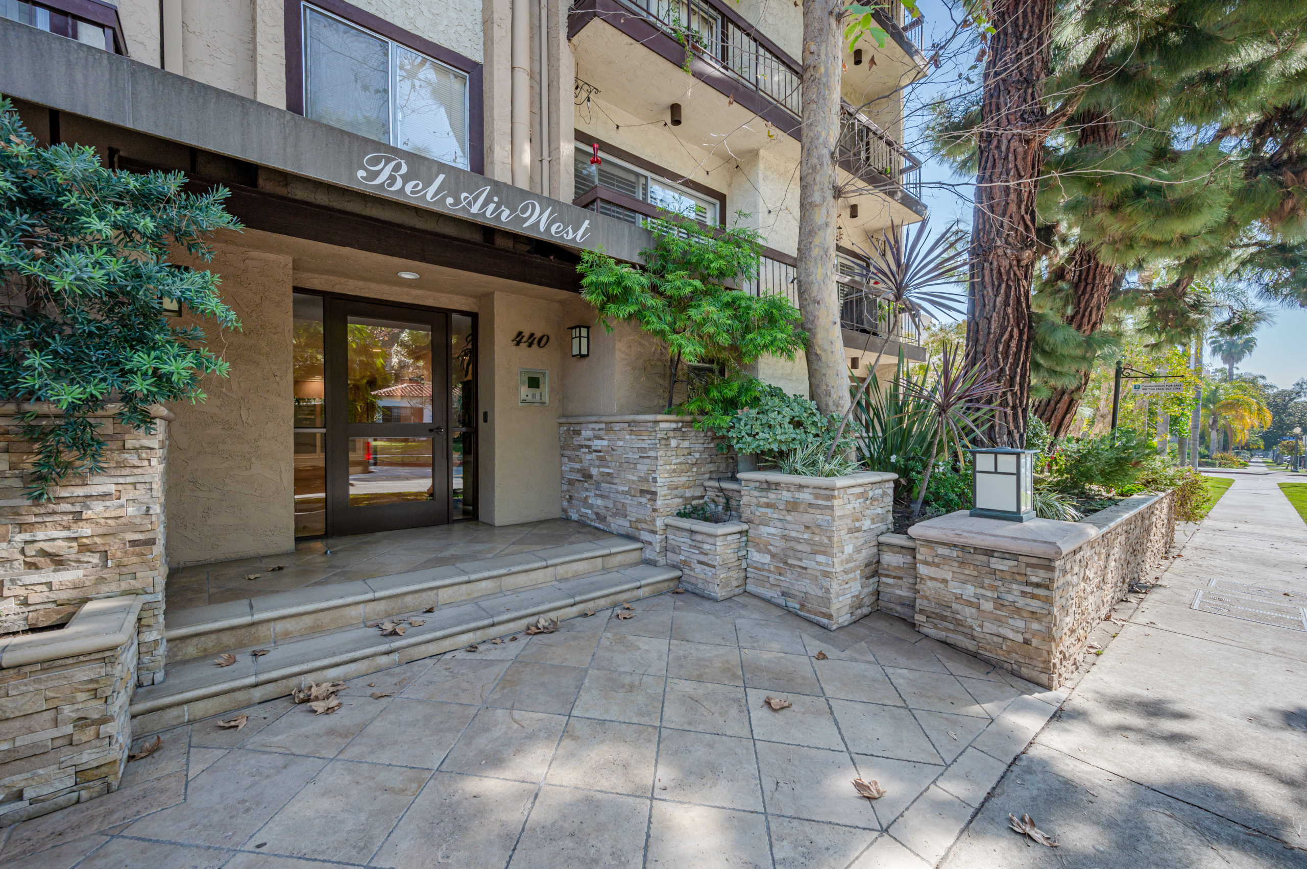 Exterior of of 440 Veteran Ave #307 Westwood