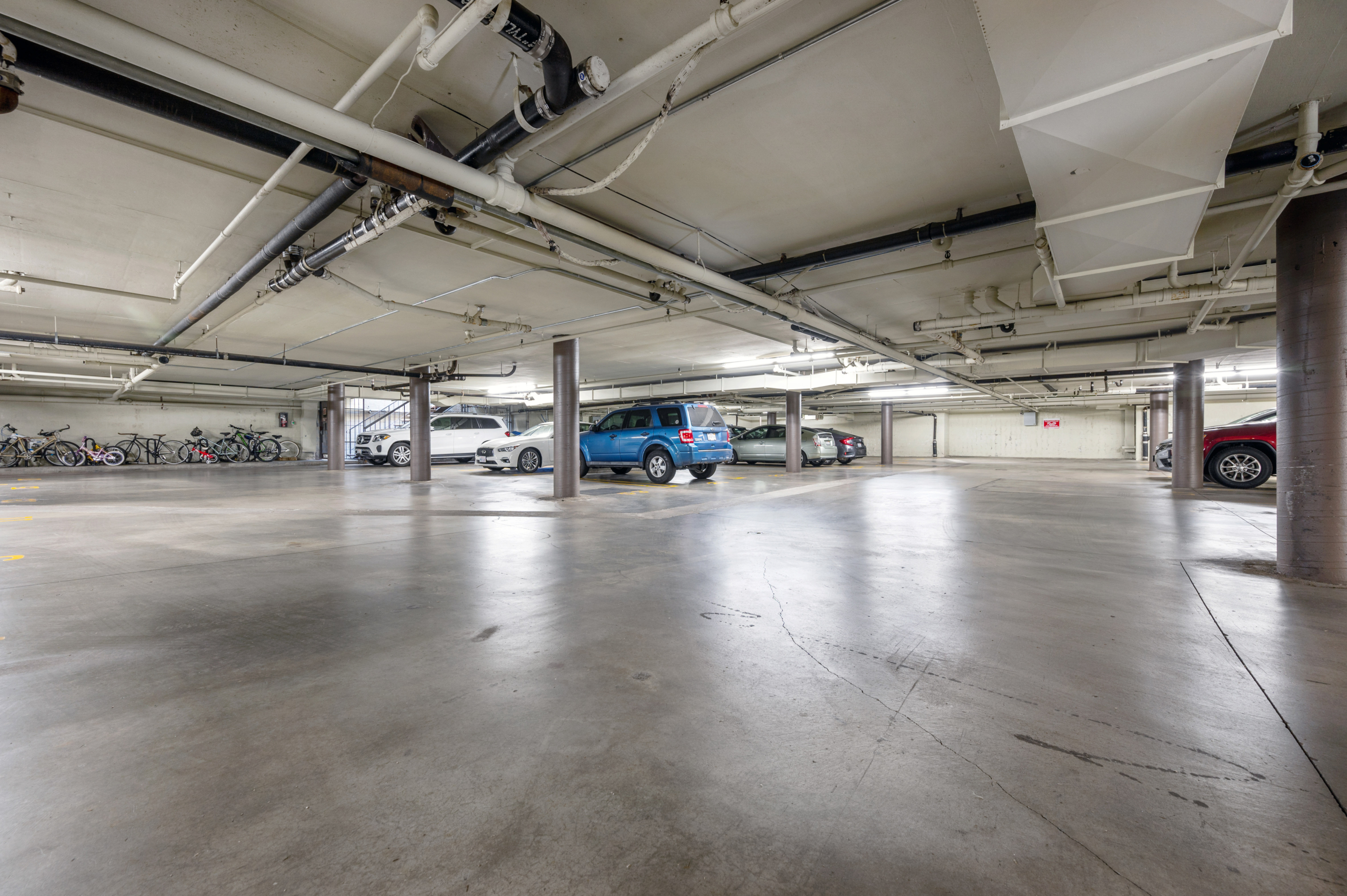 Parking of 440 Veteran Ave #307 Westwood