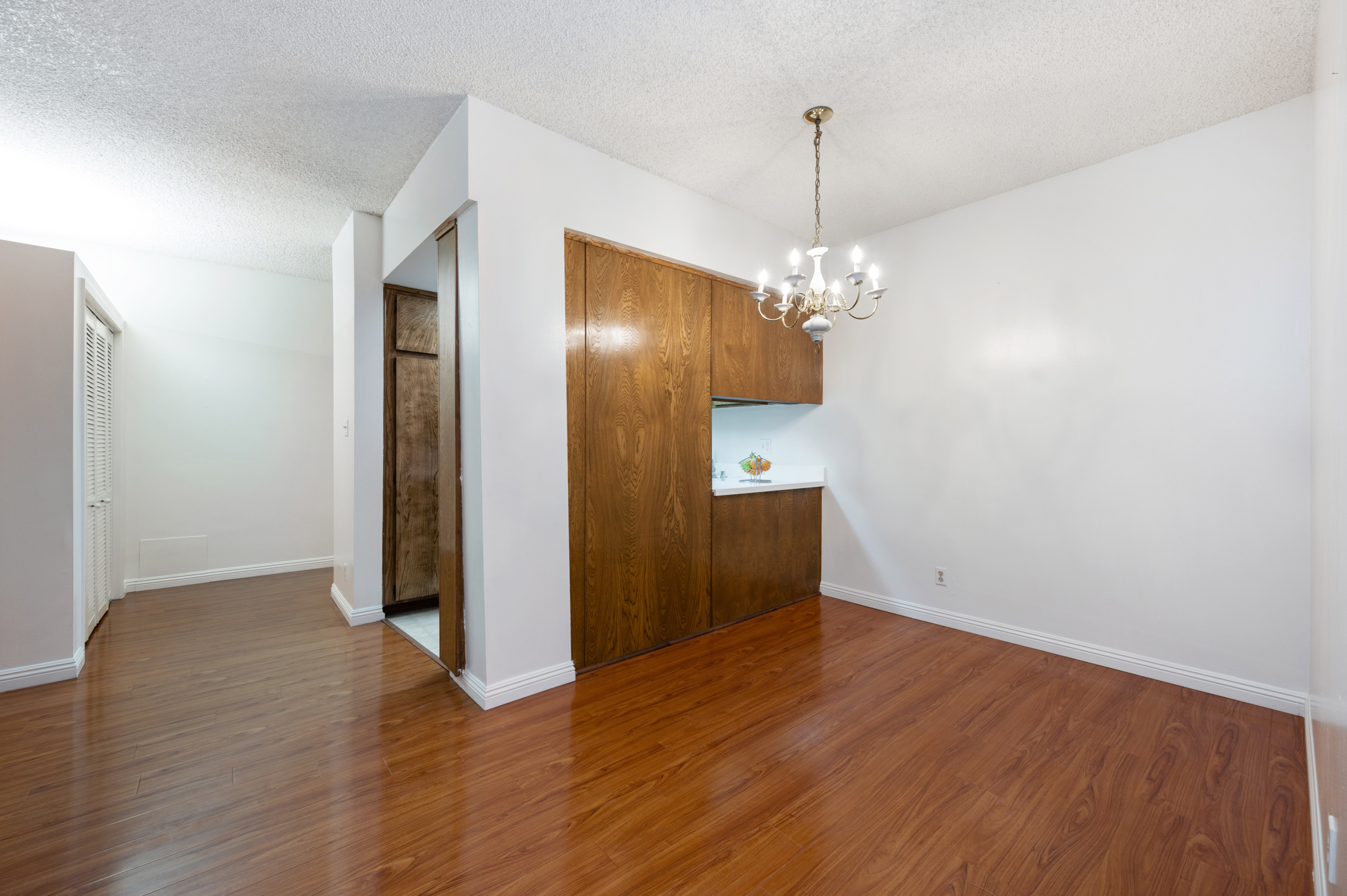 Dining room of of 440 Veteran Ave #307 Westwood